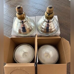 Philips 90watt Halogen Indoor/Outdoor Flood Light Bulbs - 4 pack bundle